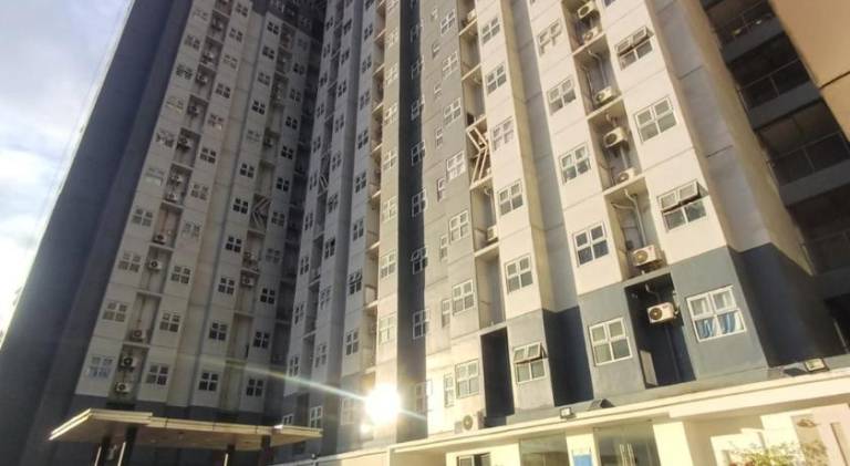 Serviced apartment with private pool & garden | Dogs allowed — photo 3