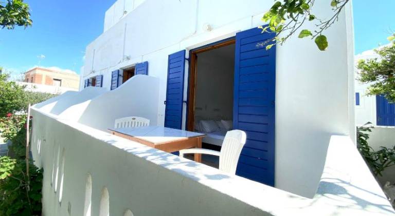 Holiday apartment with terrace, yard & BBQ — photo 5