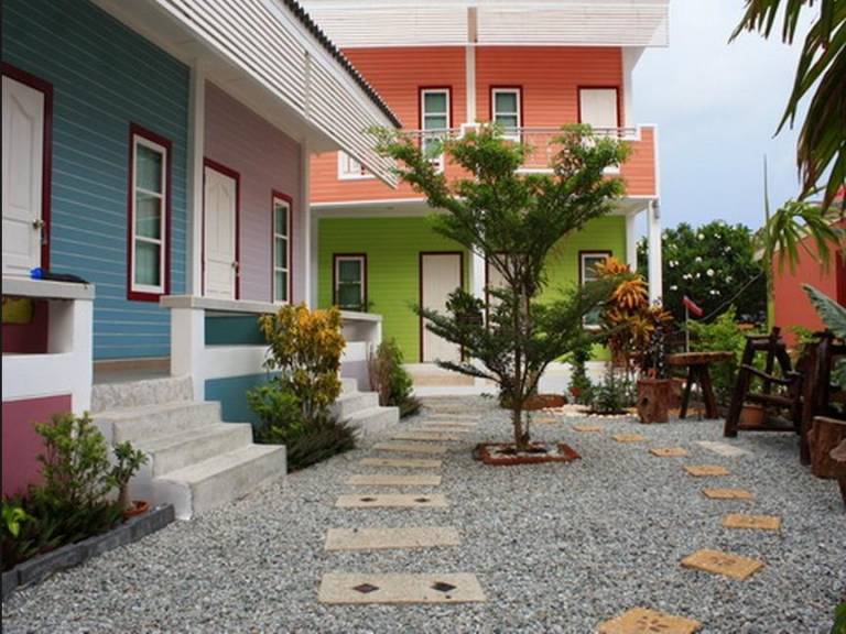 Resort  Tha Thewawong