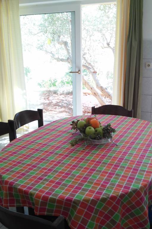 Two bedroom apartment near beach Cove Skozanje, Hvar (A-14899-a) — photo 3