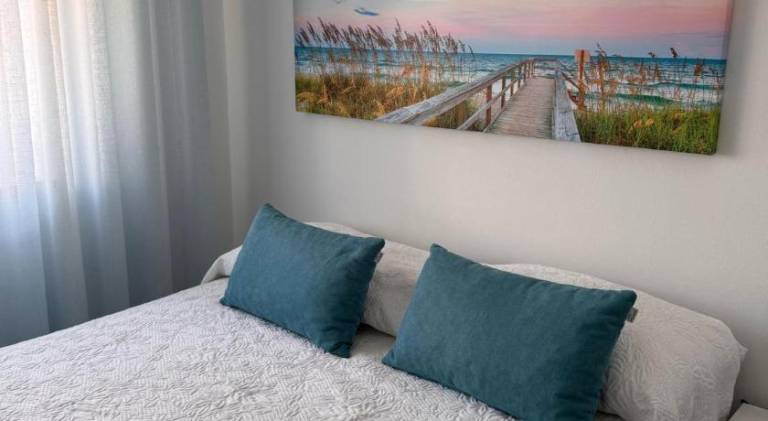 Vacation home with patio | Pets are welcome — photo 2