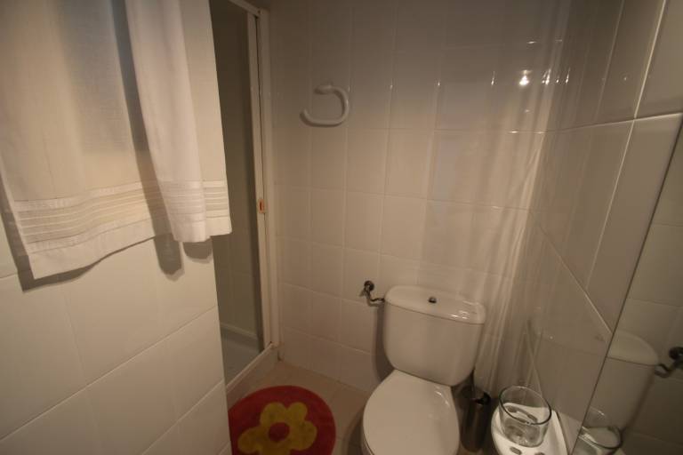 Apartment with patio — photo 4