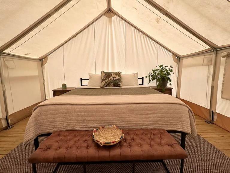 Resort  Akron