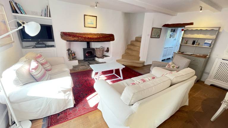 Family-friendly cottage with yard | Pets allowed — photo 3