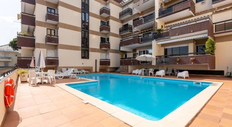 Holiday apartment with terrace & private pool | Perfect for remote work — photo 3