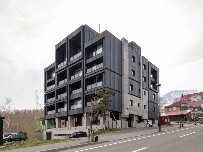 Apartment  Makkari