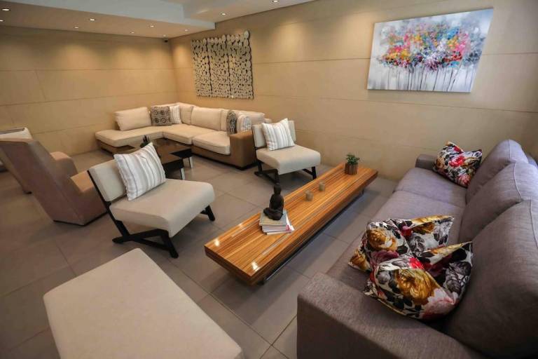 Sky Suites — photo 4