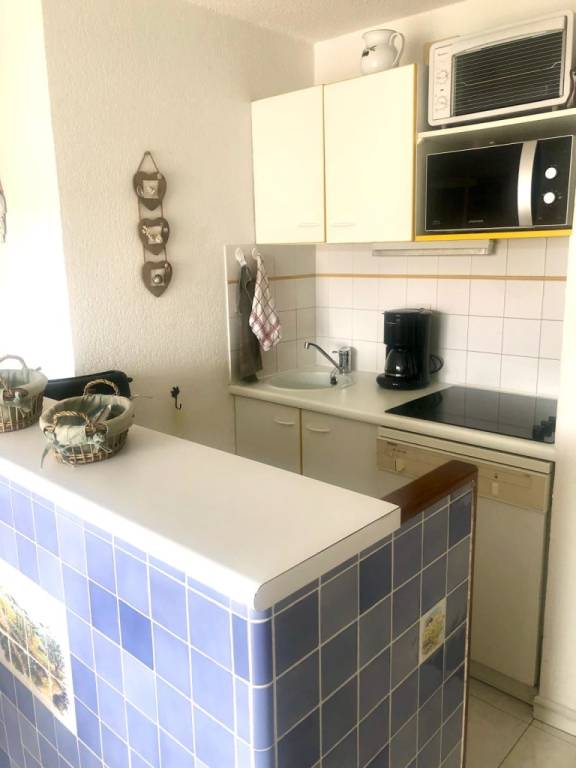 Child-friendly rental apartment with patio | Beach nearby | Pets are welcome — photo 4