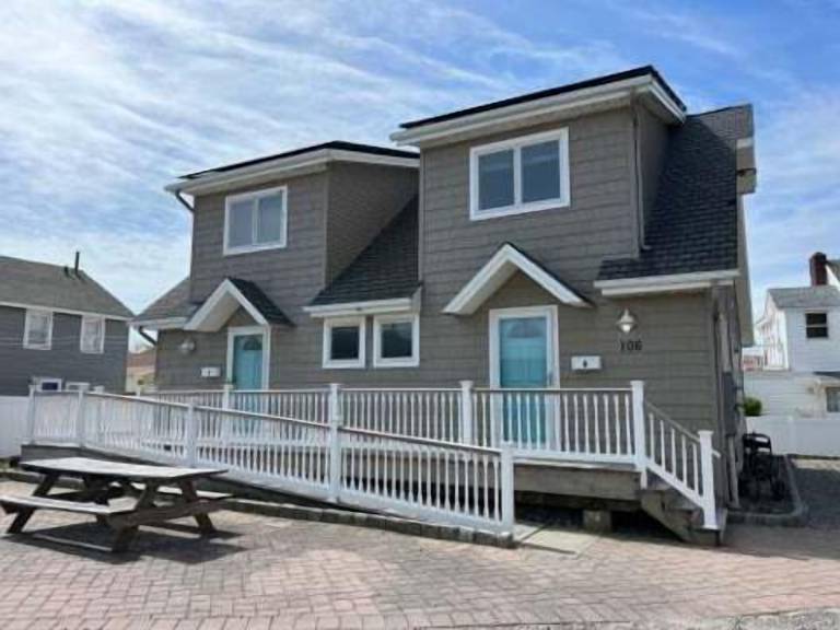 House Bay Head