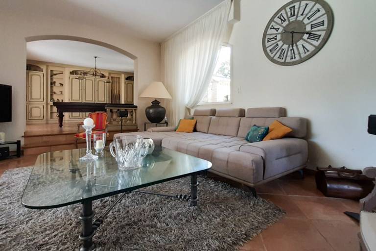 Children-friendly pleasant villa with private pool, yard & patio | Pets allowed — photo 4