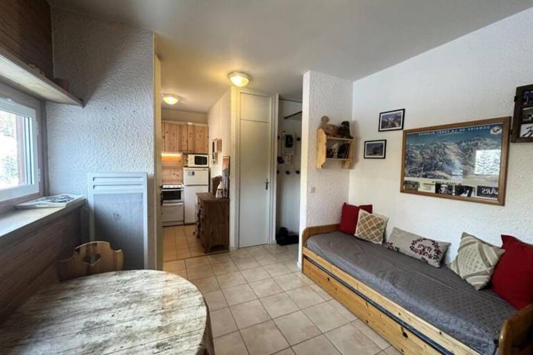 Apartment with 1 room for 4 persons — photo 3