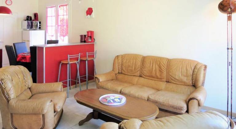 House with 3 rooms for 6 persons — photo 4
