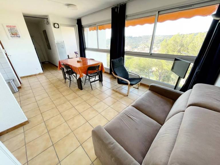 Rental apartment with pool & BBQ — photo 4