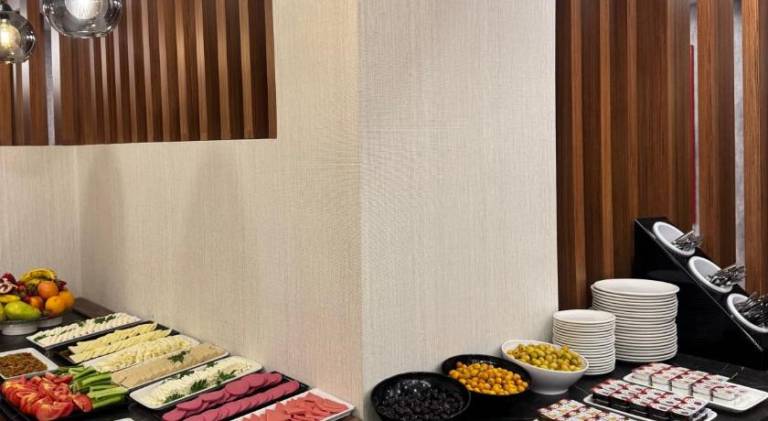 Gnc Airport Hotel — photo 4