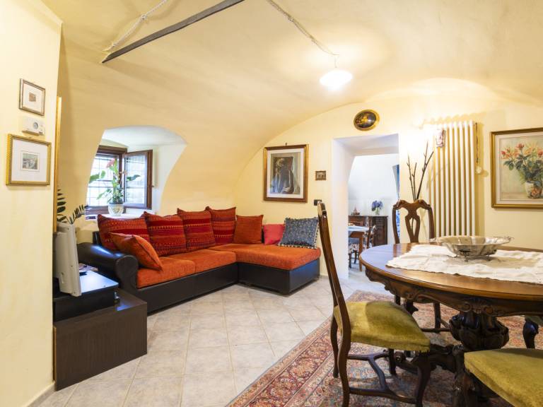 Children-friendly rental apartment with terrace, yard & BBQ | Mountain view | Dogs allowed — photo 3