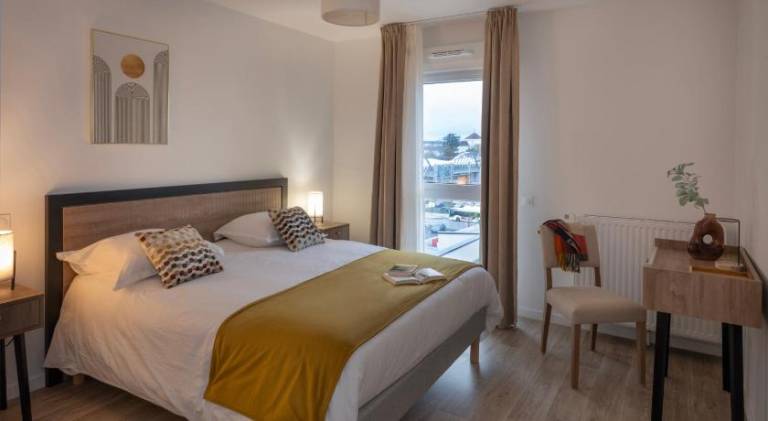 Lovely serviced apartment with sauna, pool & jacuzzi | Good for workation | Dogs allowed in Loches