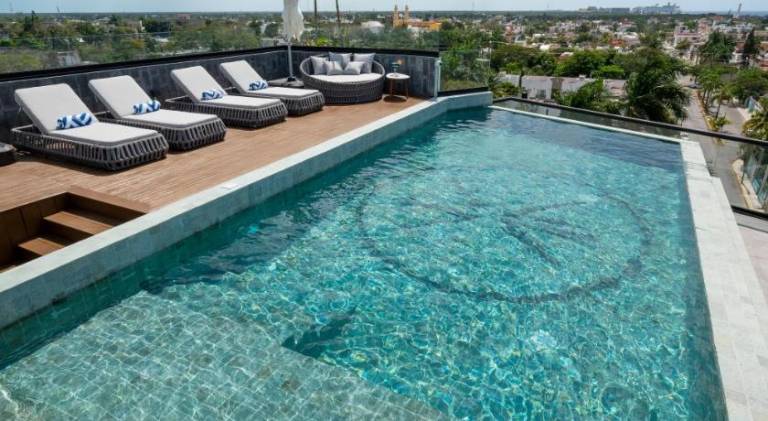 Family-oriented serviced apartment with pool, yard & terrace | Pets are welcome in Cozumel
