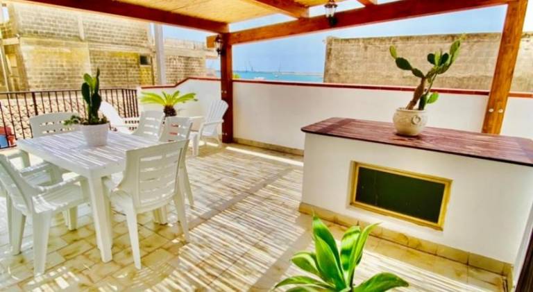 House with 2 rooms for 4 persons — photo 3