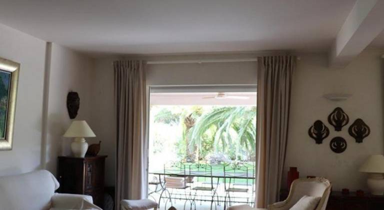 Villa with 4 rooms for 9 persons — photo 2