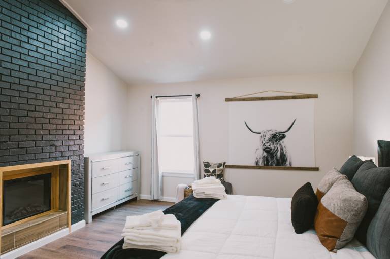 Spacious 4BR/3BA Pool l Prestonwood l Pets OK Dallas — photo 4