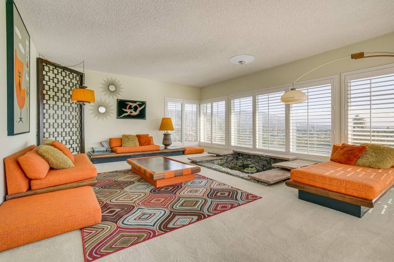 Stunning MCM Escape w/ Mtn Views in San Bernardino — photo 4