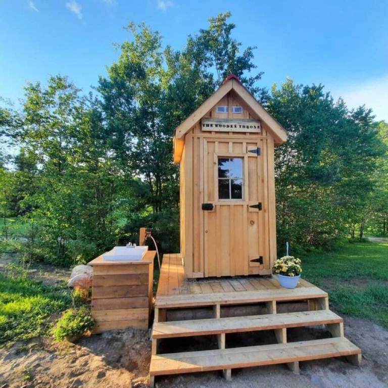 Cabin  Whitestone
