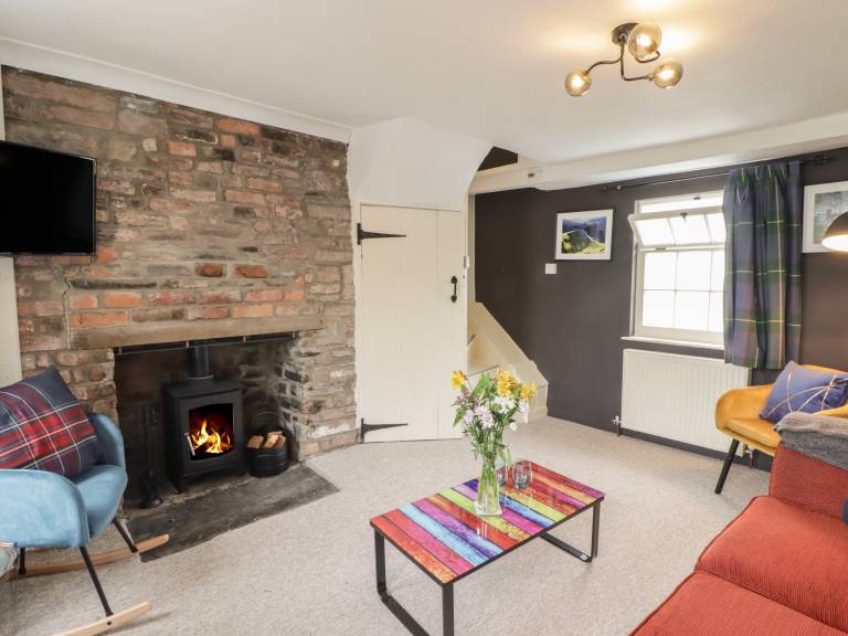 Beautiful cottage with yard & patio | Dogs allowed — photo 3
