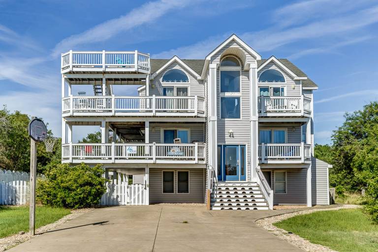 Villa Del Sol 1190 ft from the beach Dog Friendly, Private Pool, Hot Tub Corolla — photo 3