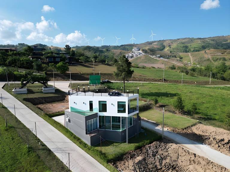 House with garden & barbecue | Water view in Khao Kho