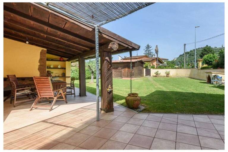 Beautiful vacation home with yard | Pets are welcome in Camaiore