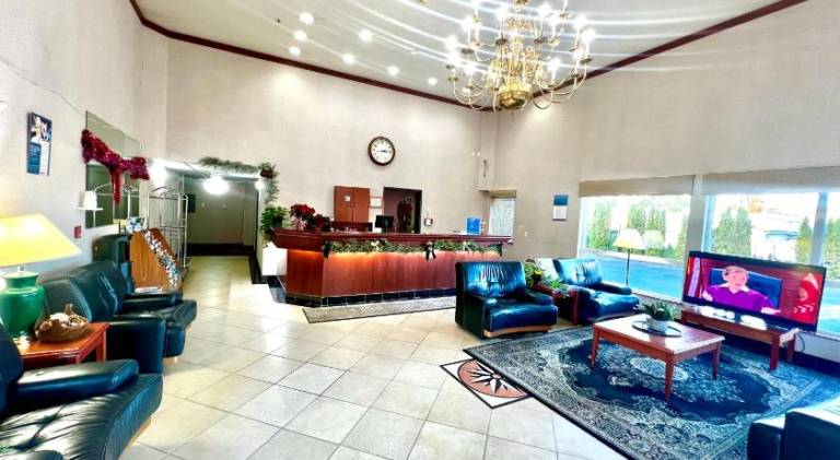 Studio 6 Suites Portland OR- I-5/OHSU — photo 4