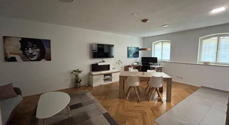 Apartment | Pet-friendly — photo 2
