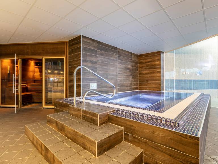 2 Bed in St Mellion 87712