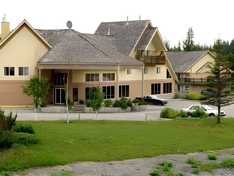 Lakeview Inns & Suites Hinton