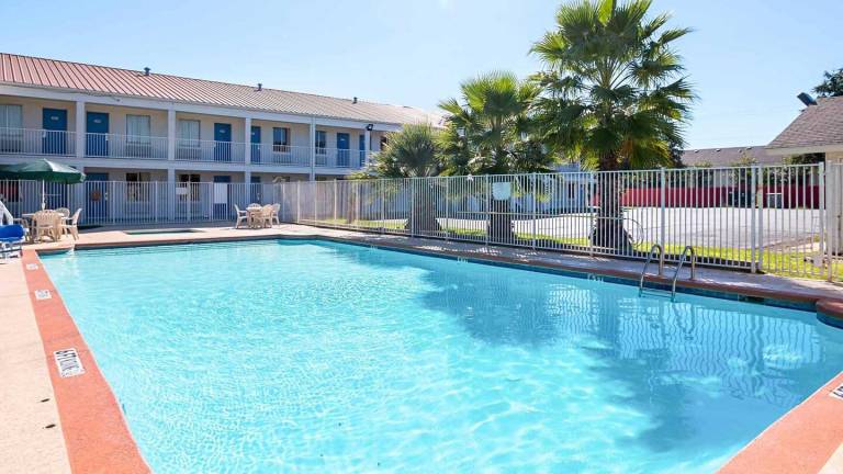 Motel 6 Round Rock, TX in Round Rock, TX