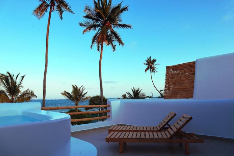 Resort  Bwejuu