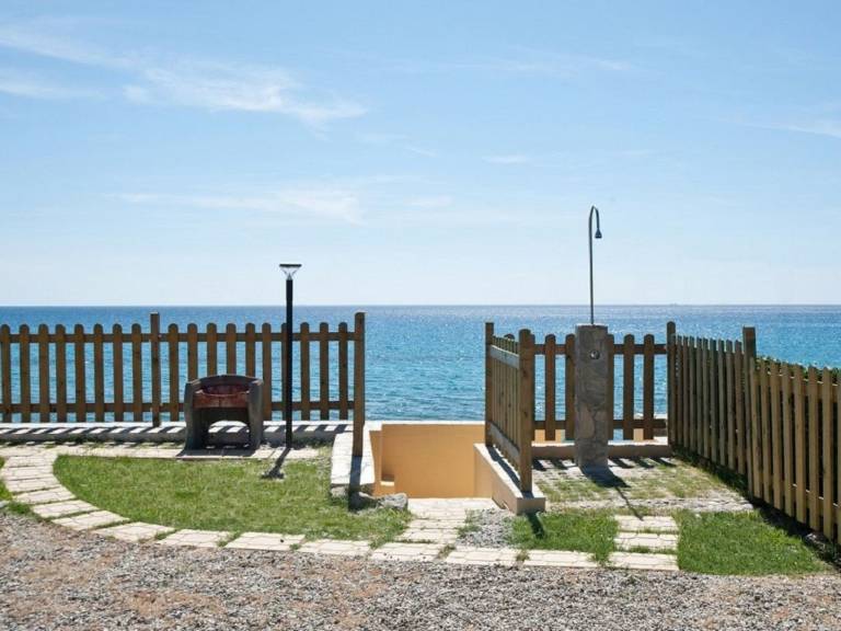 Children-friendly nice holiday apartment with yard & barbecue | Next to the beach | Pets allowed — photo 4