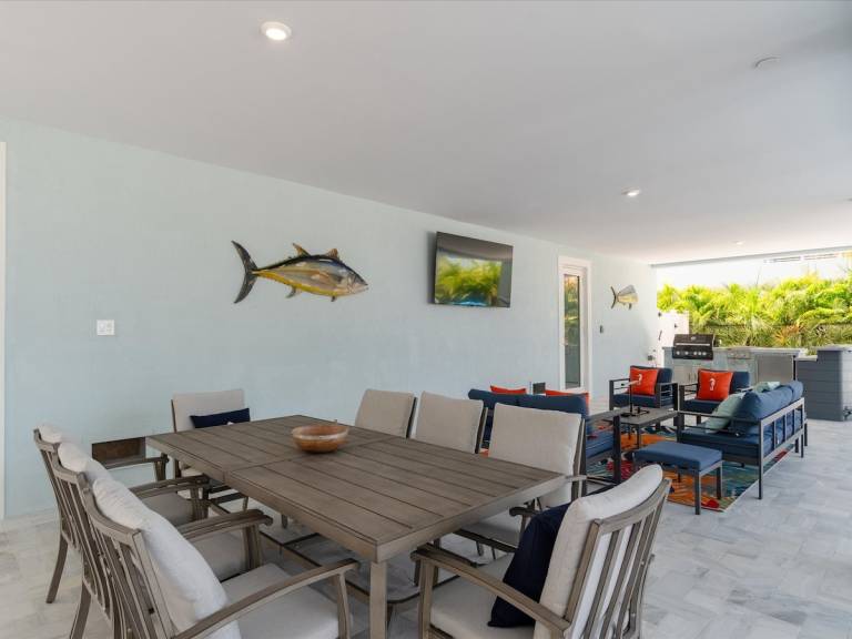 Child-friendly house with barbecue & private pool | Water view | Dogs allowed — photo 4