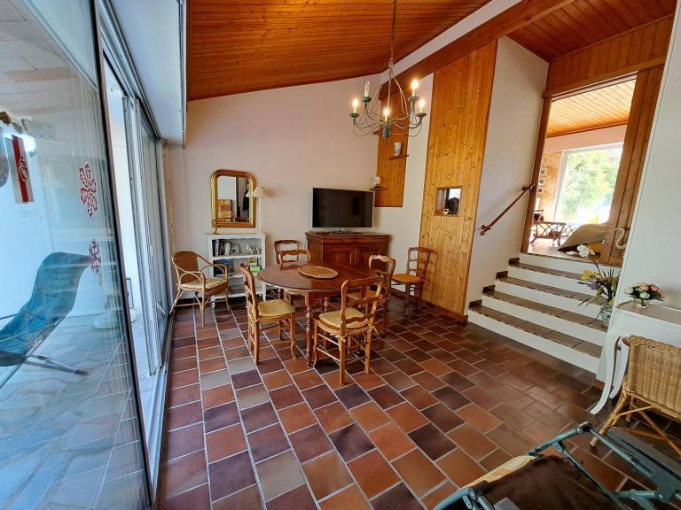 Charming house for 6, forest access, 600m to beach, pets allowed — photo 3