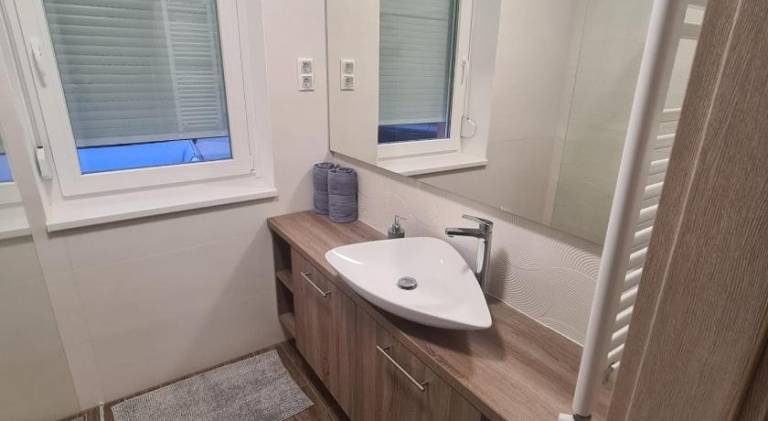 Verebes apartman — photo 4