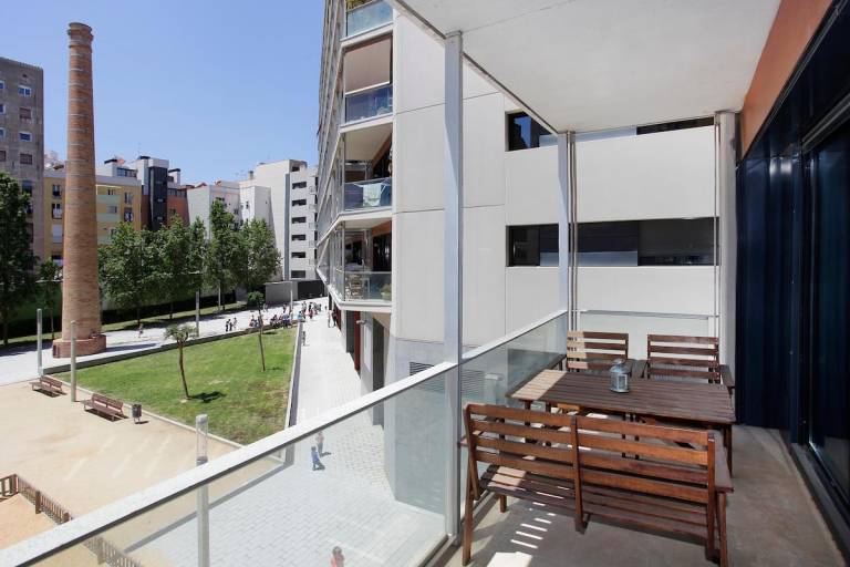 Vacation home with patio | Next to Parc de la Ciutadella — photo 4