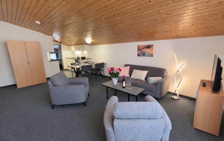 Ferienwohnung mit Hund in Saas-Fee für max. 2 Personen Ferienwohnung mit Hund in Saas-Fee für max. 2 Personen