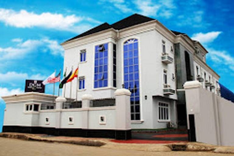 DCM Hotel and Suites