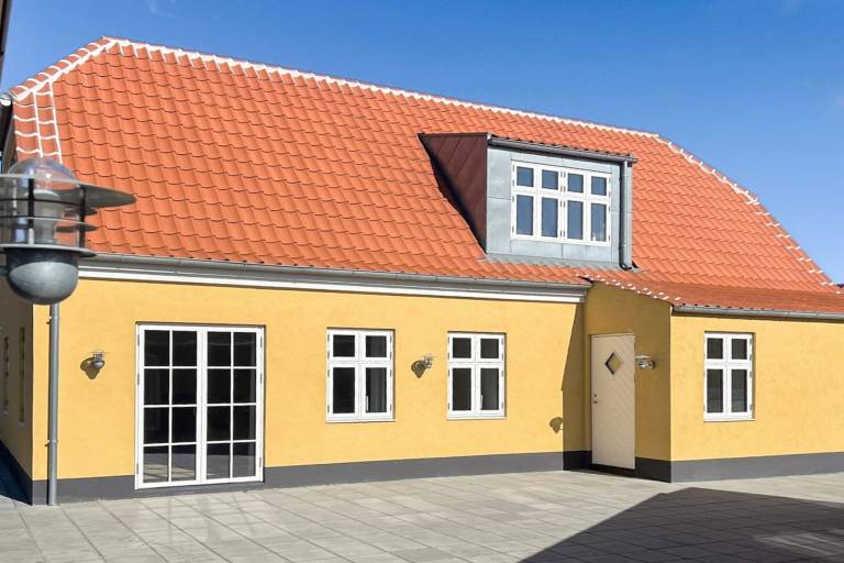 House with yard & terrace in Skagen