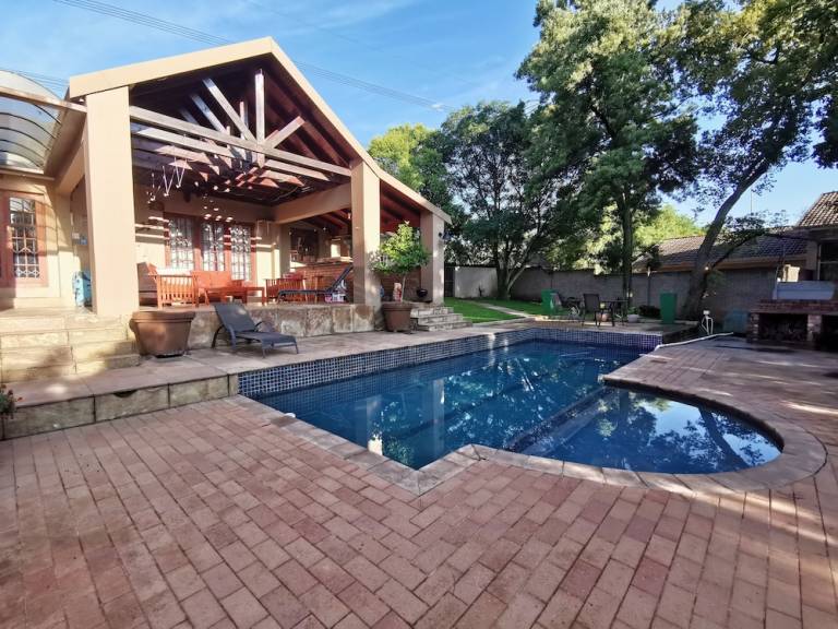Accommodation  Bryanston