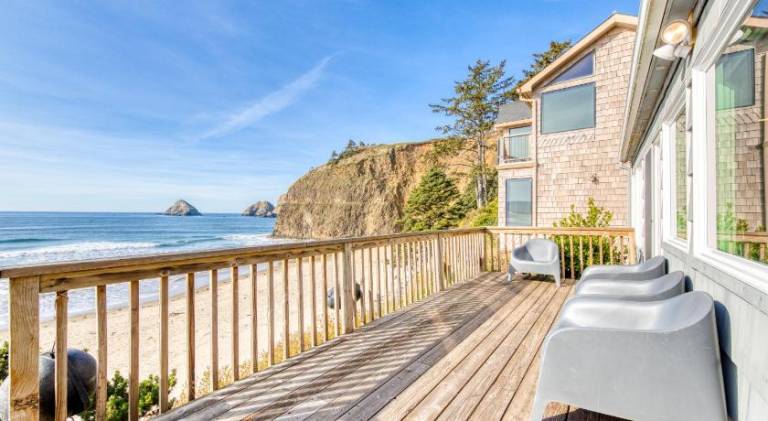 Spacious house | Close to the beach | Pets are welcome in Tillamook, OR