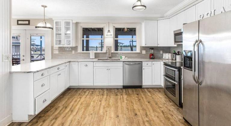 Ample vacation home | Beach nearby | Pets are welcome — photo 4