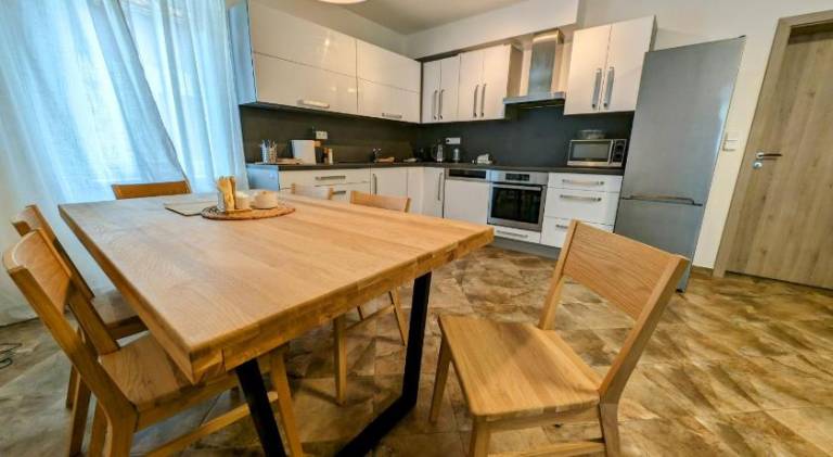 Holiday apartment with barbecue, yard & terrace — photo 5