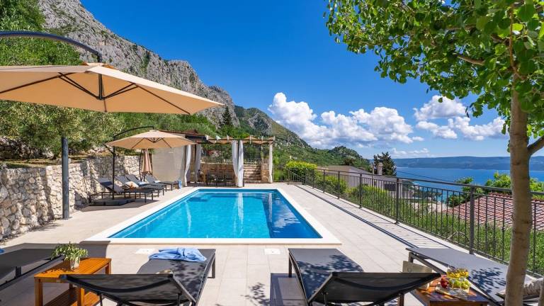 Ferienwohnung  Omiš