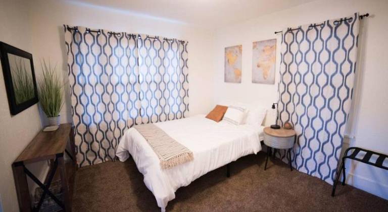 Vacation home with 2 rooms for 4 persons in Klamath Falls, OR